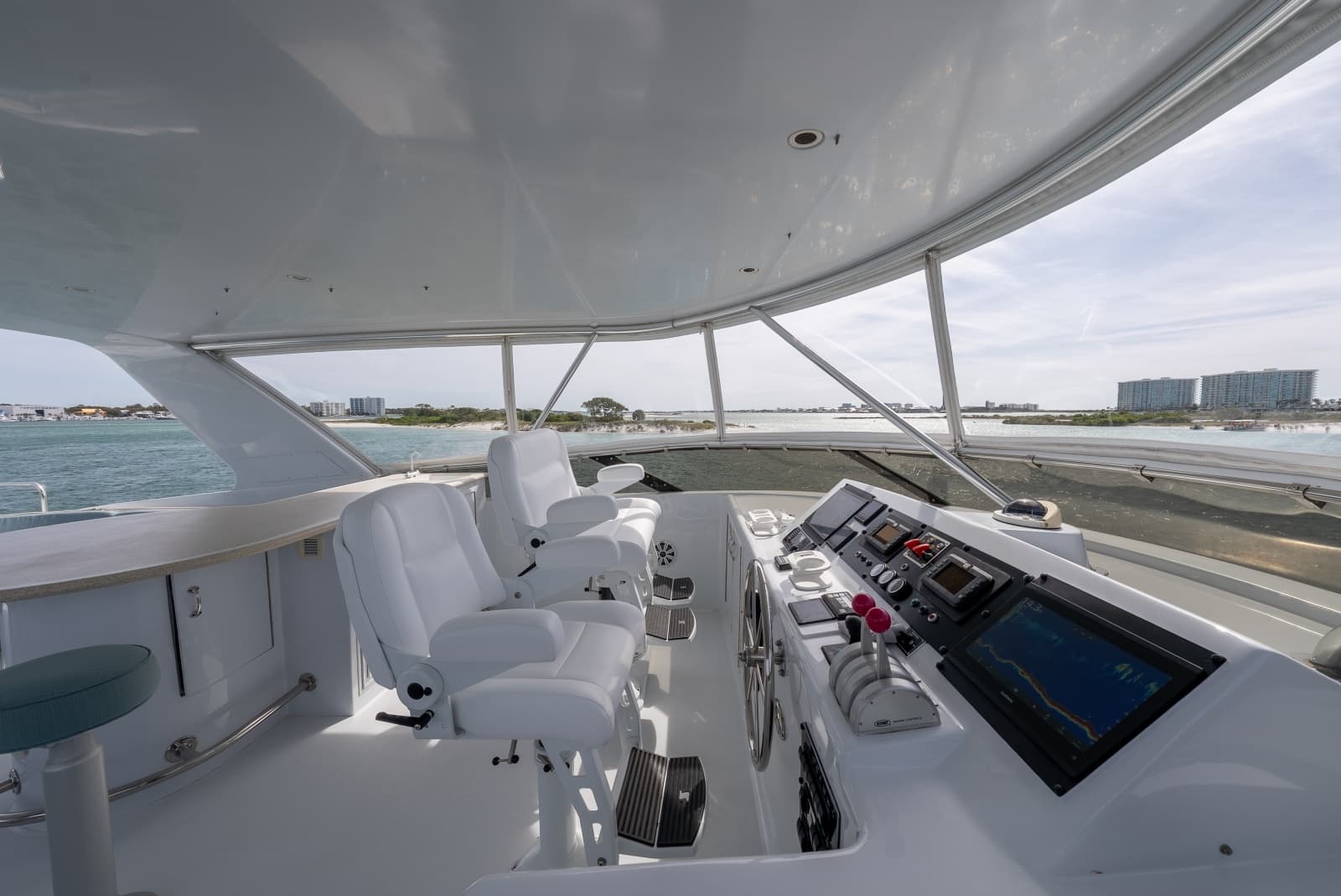 2004 Hatteras Sport Deck - Photo 36