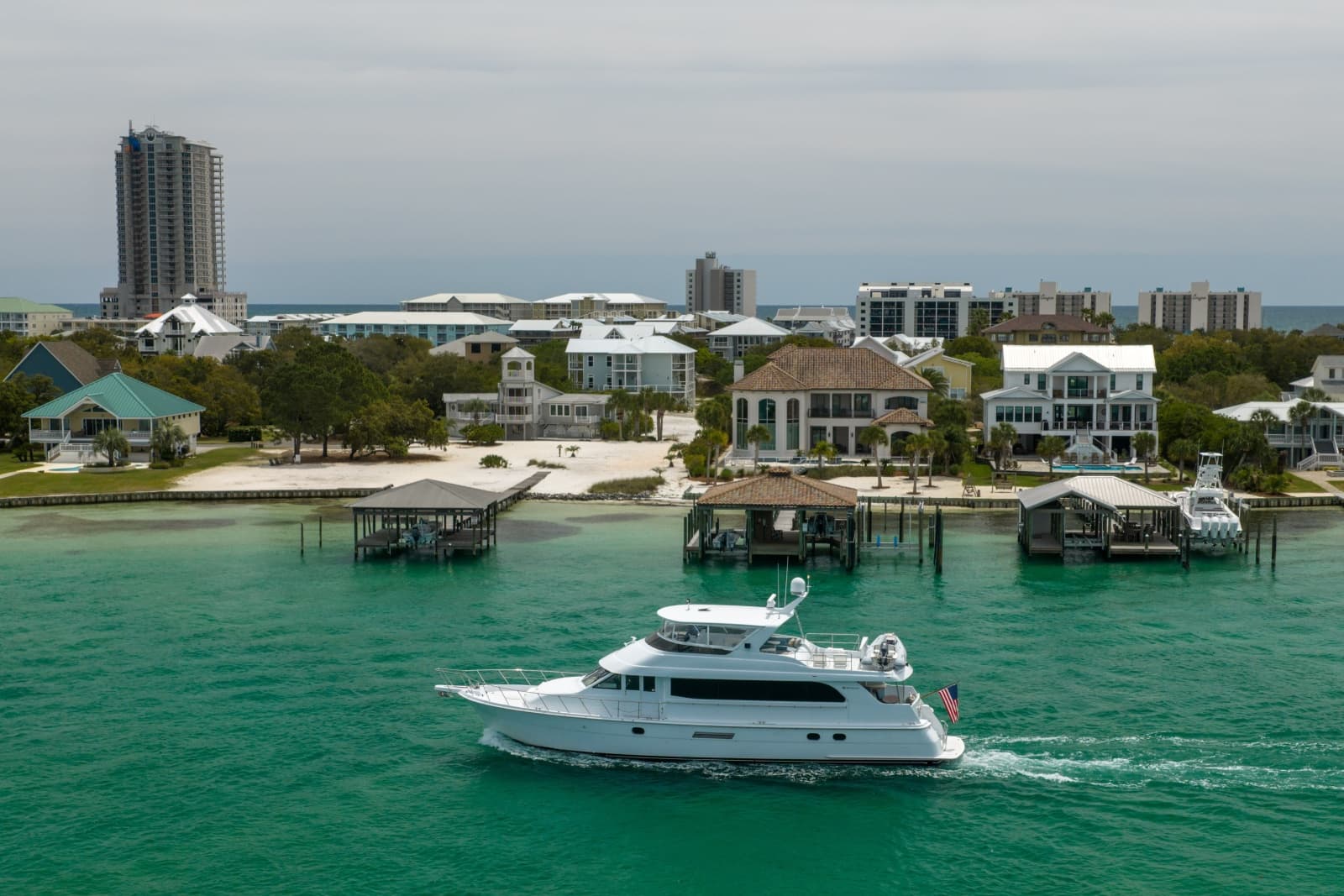 2004 Hatteras Sport Deck - Photo 56