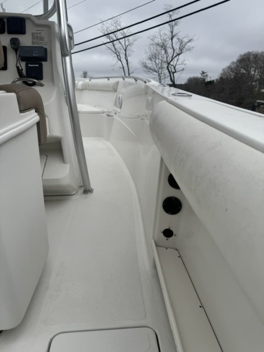 2013 Sailfish 290 CC - Photo 10