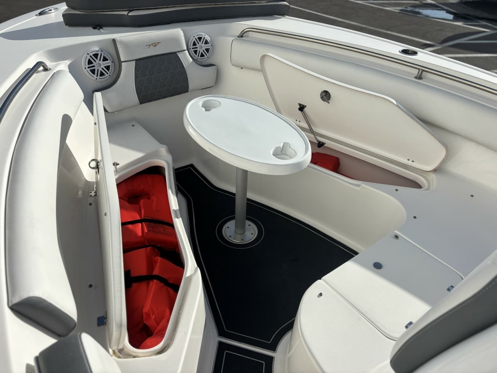 2019 Tidewater 232 LXF - Photo 13