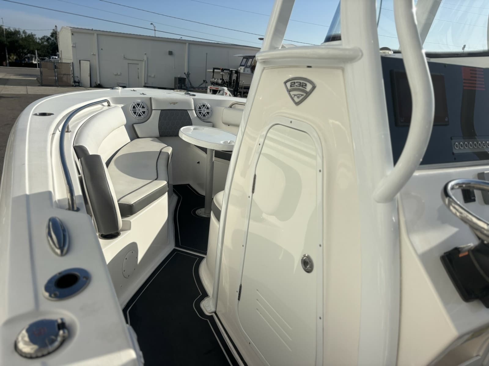 2019 Tidewater 232 LXF - Photo 11