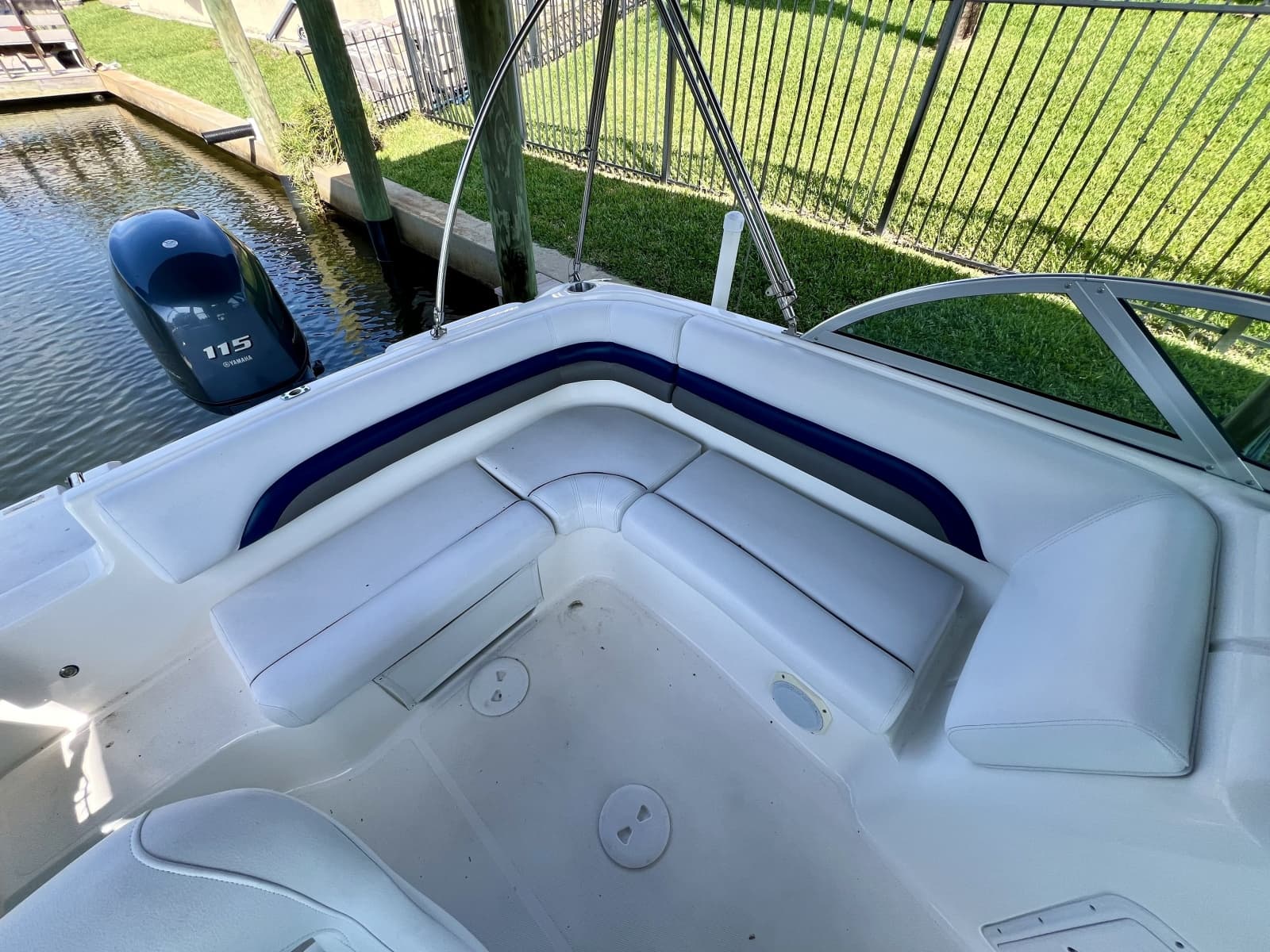 2013 Hurricane SunDeck 187 OB - Photo 34
