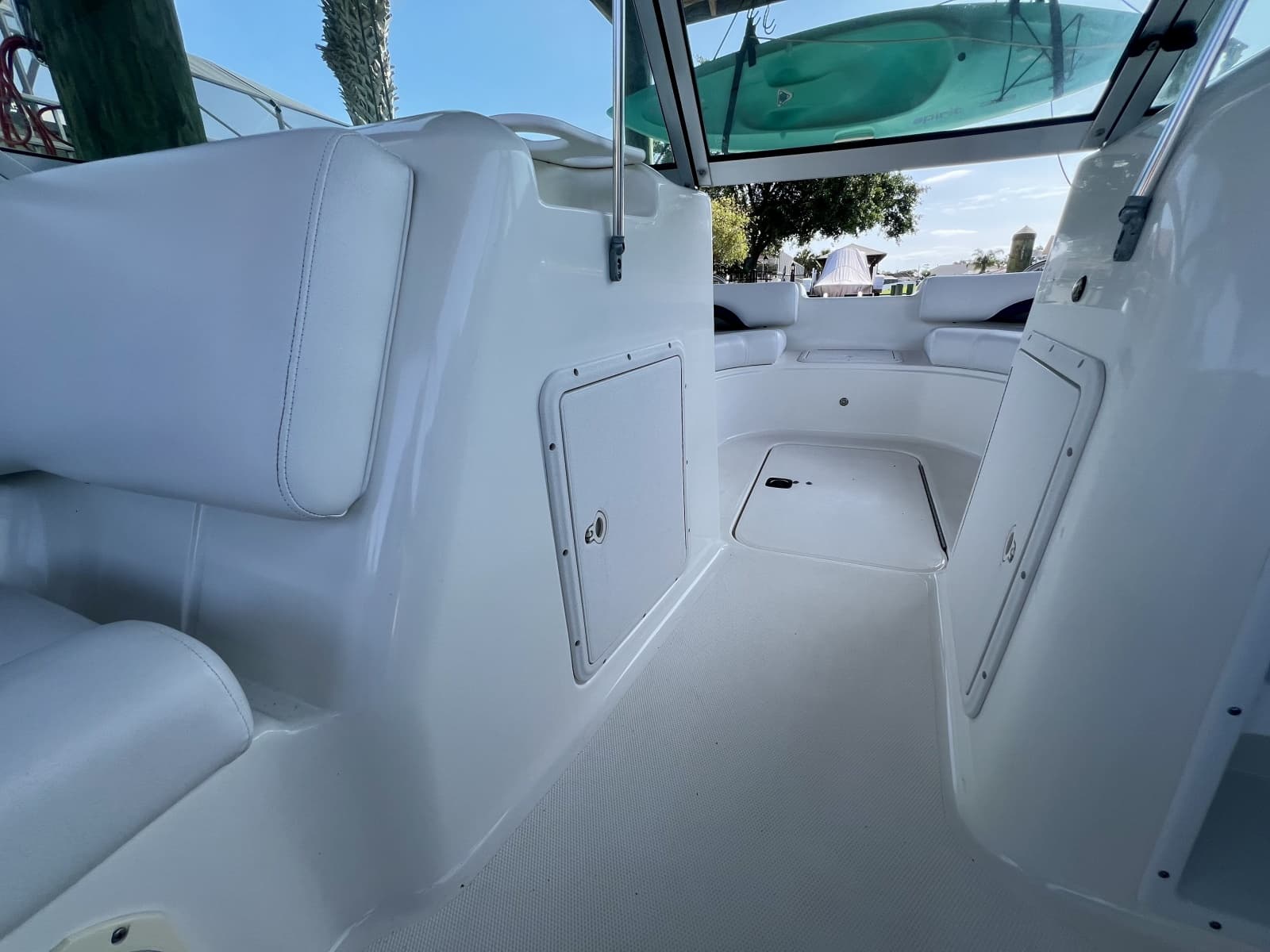 2013 Hurricane SunDeck 187 OB - Photo 39