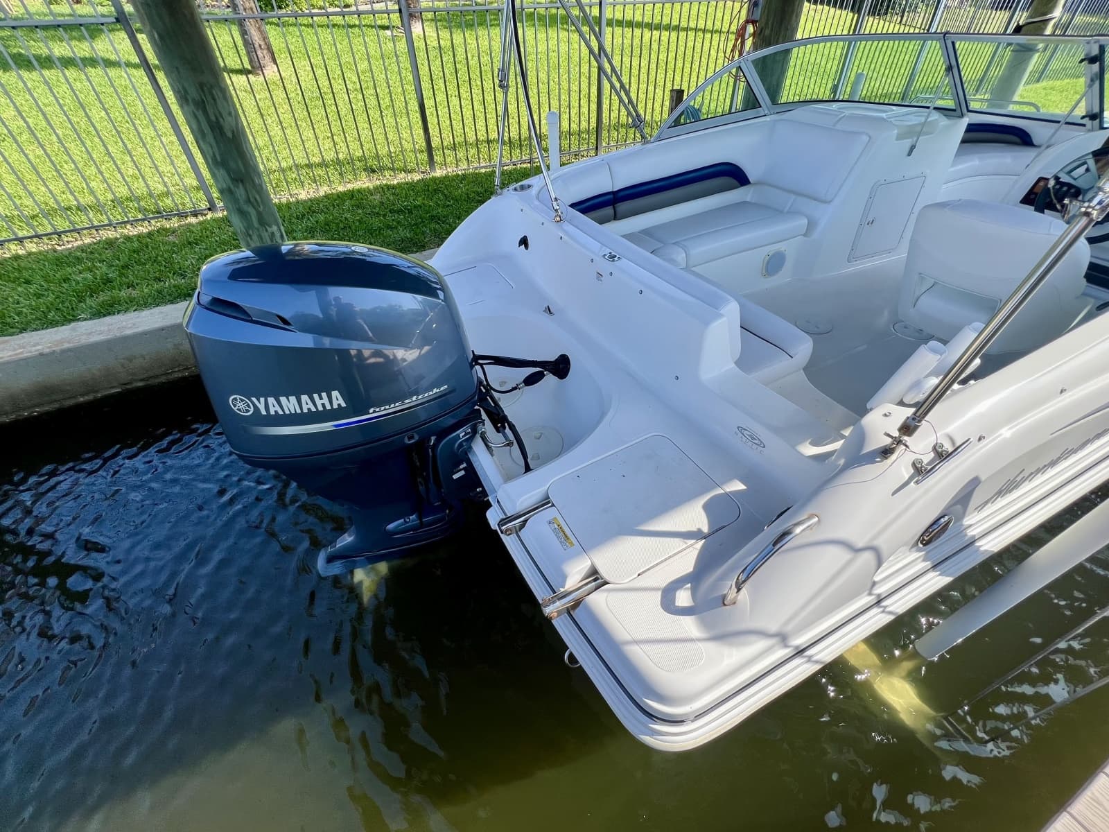 2013 Hurricane SunDeck 187 OB - Photo 9