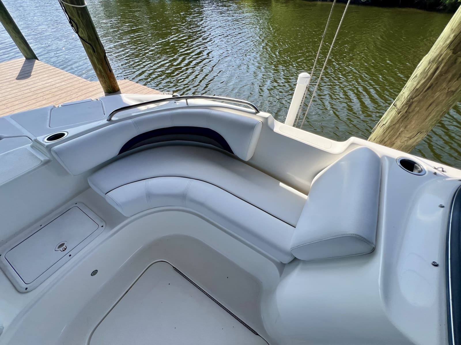 2013 Hurricane SunDeck 187 OB - Photo 23
