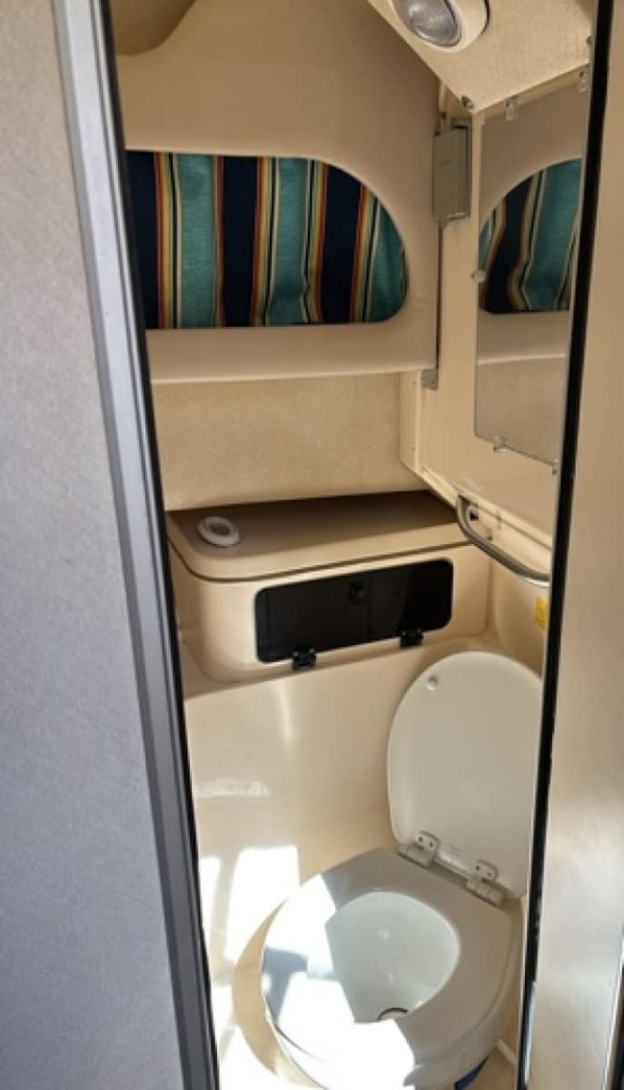 1999 Grady-White Marlin - Photo 24