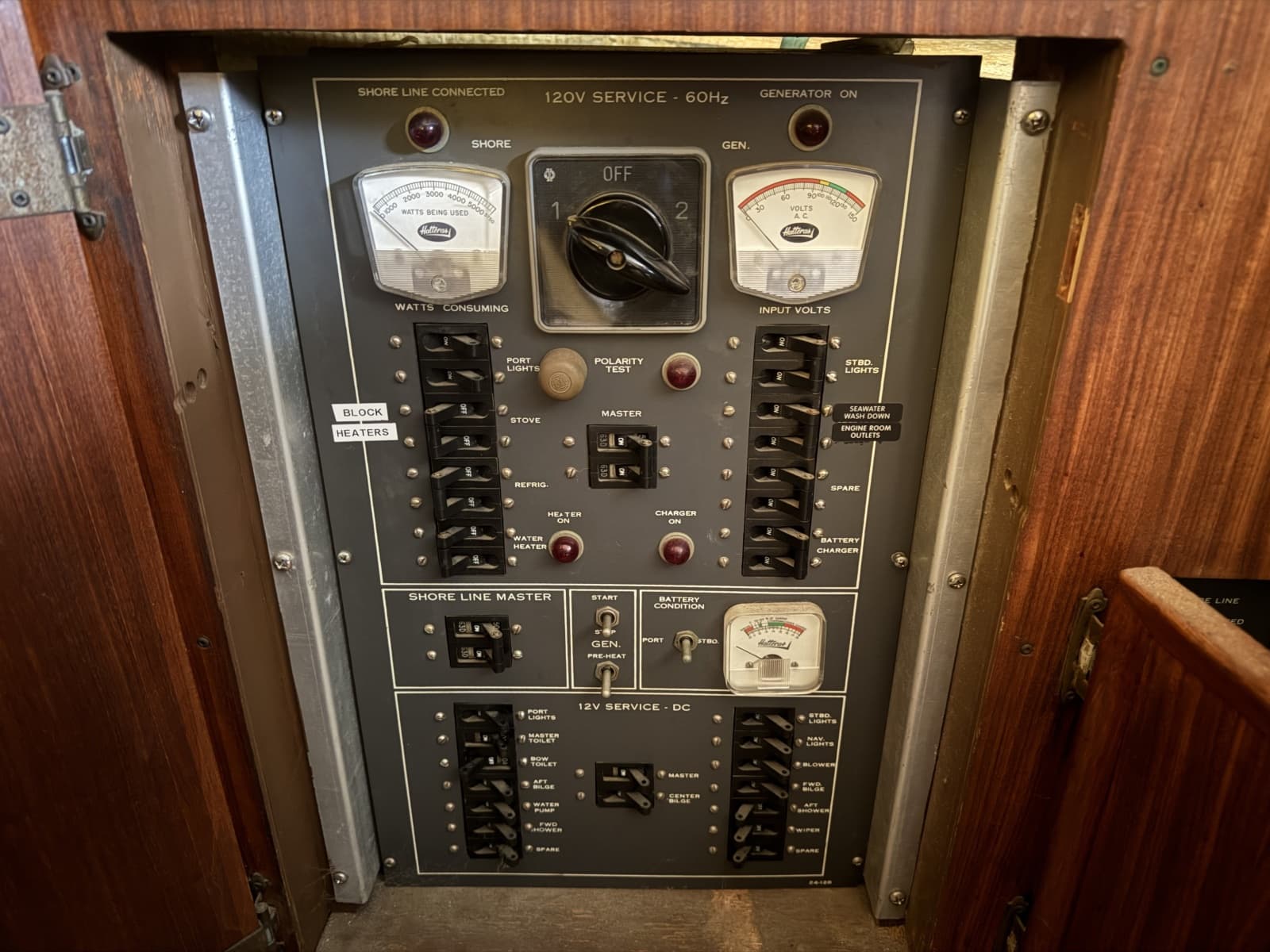 1979 Hatteras  - Photo 22