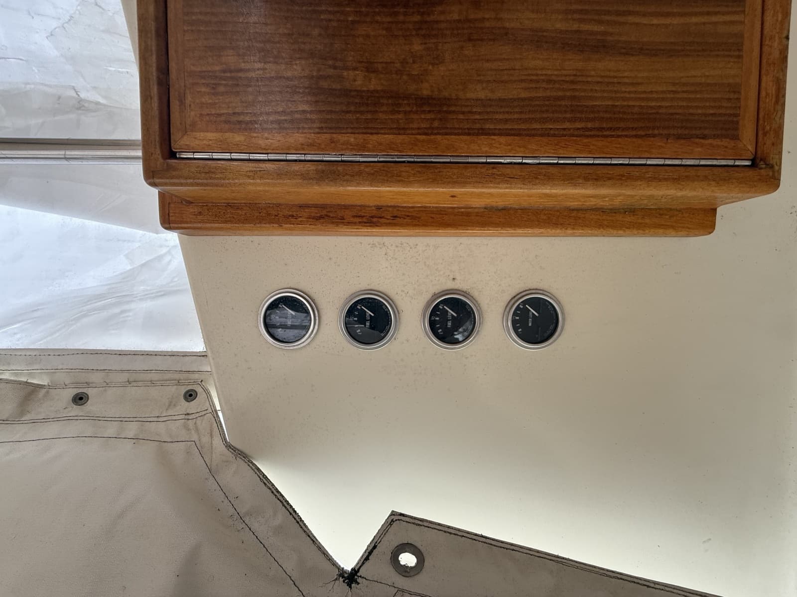 1979 Hatteras  - Photo 35