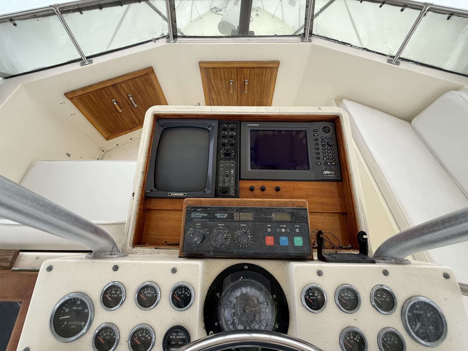 1979 Hatteras  - Photo 18