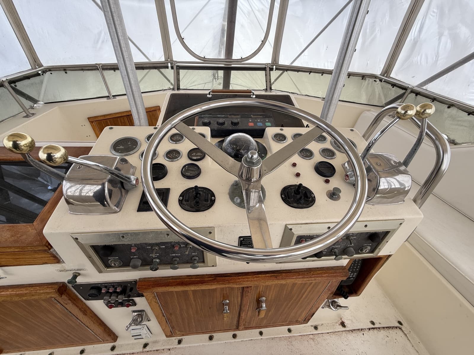 1979 Hatteras  - Photo 17