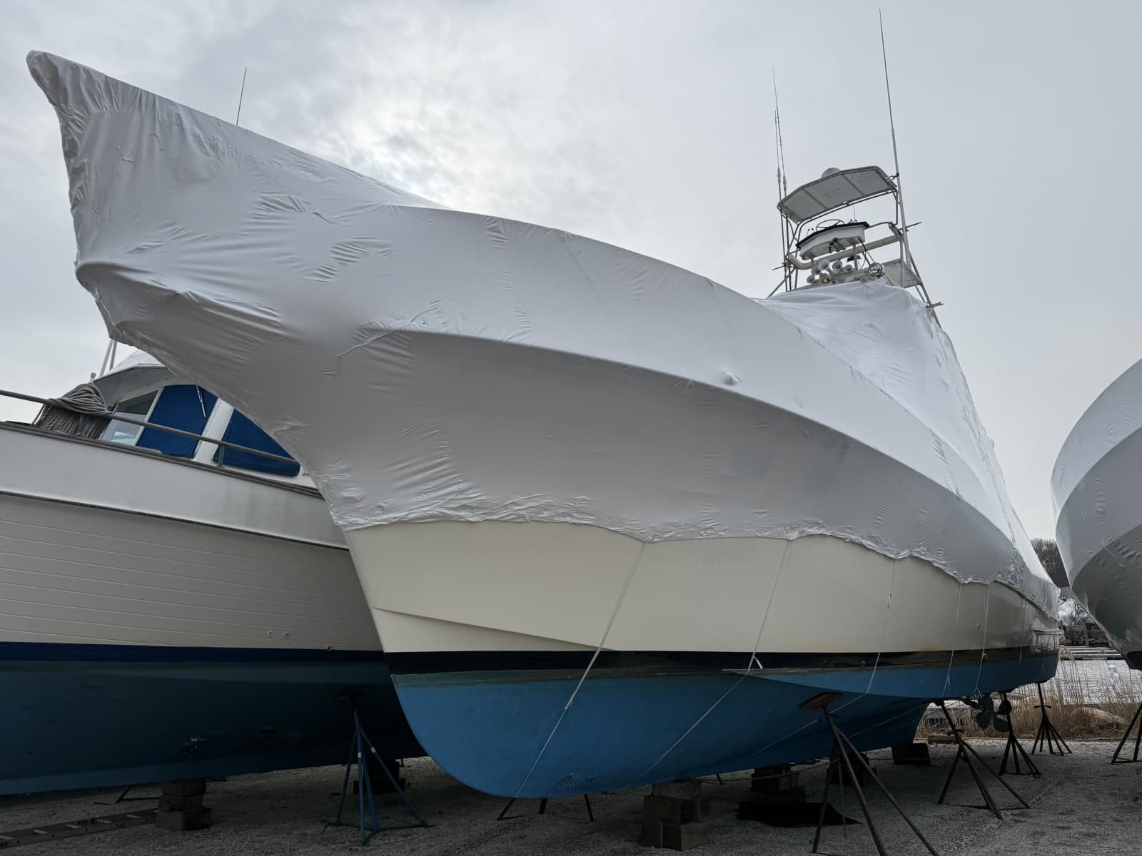 1979 Hatteras  - Photo 1