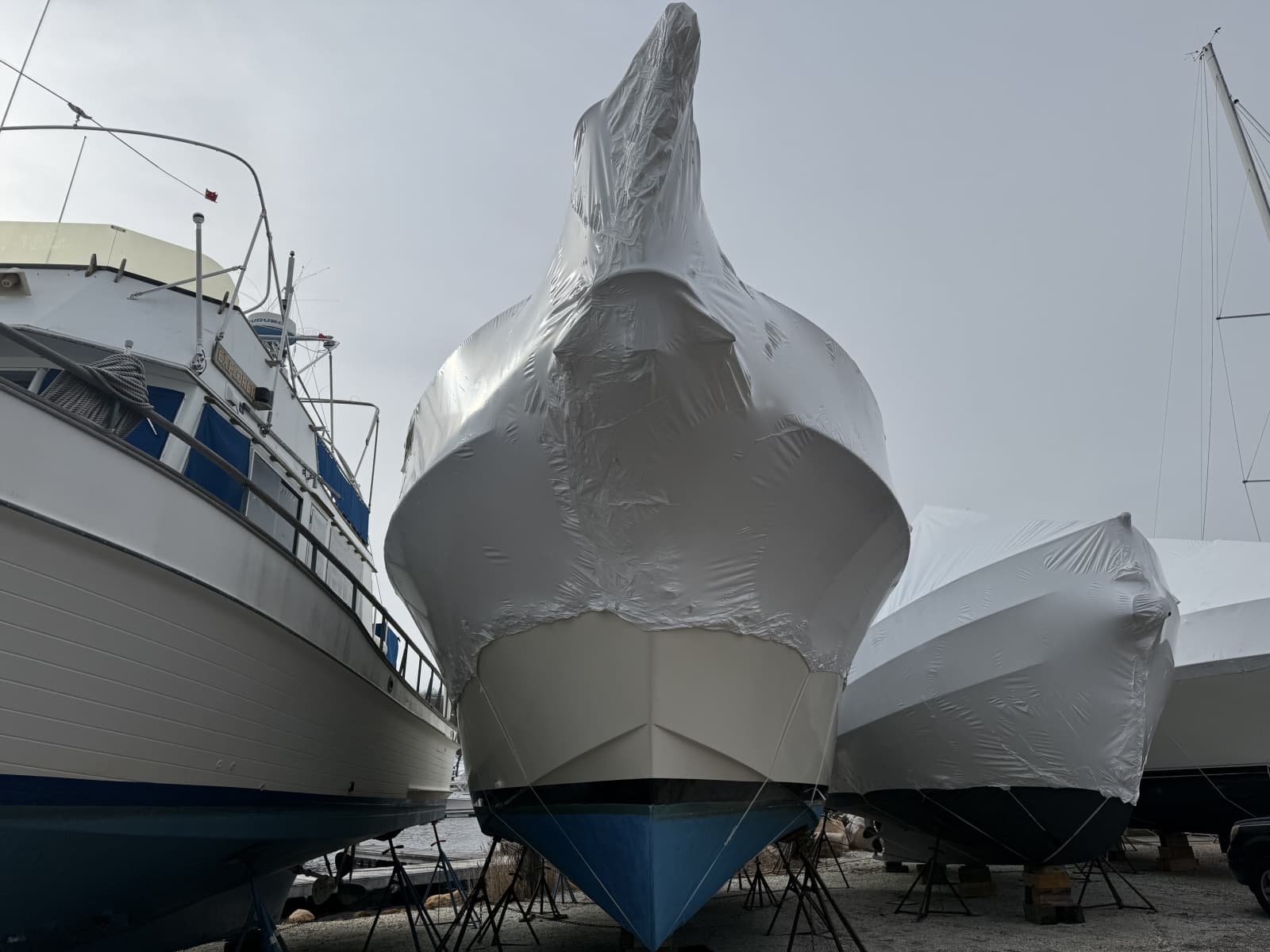 1979 Hatteras  - Photo 2
