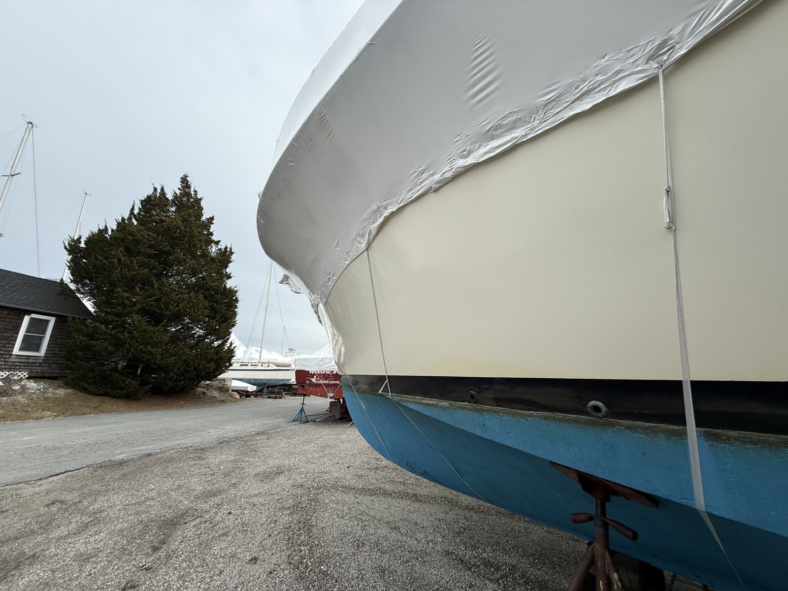 1979 Hatteras  - Photo 3