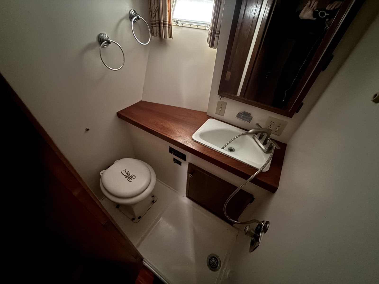 1979 Hatteras  - Photo 31