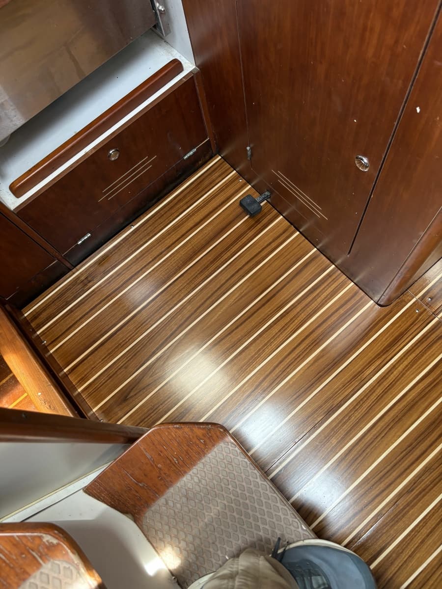 2004 J Boats J/109 Shoal - Photo 12