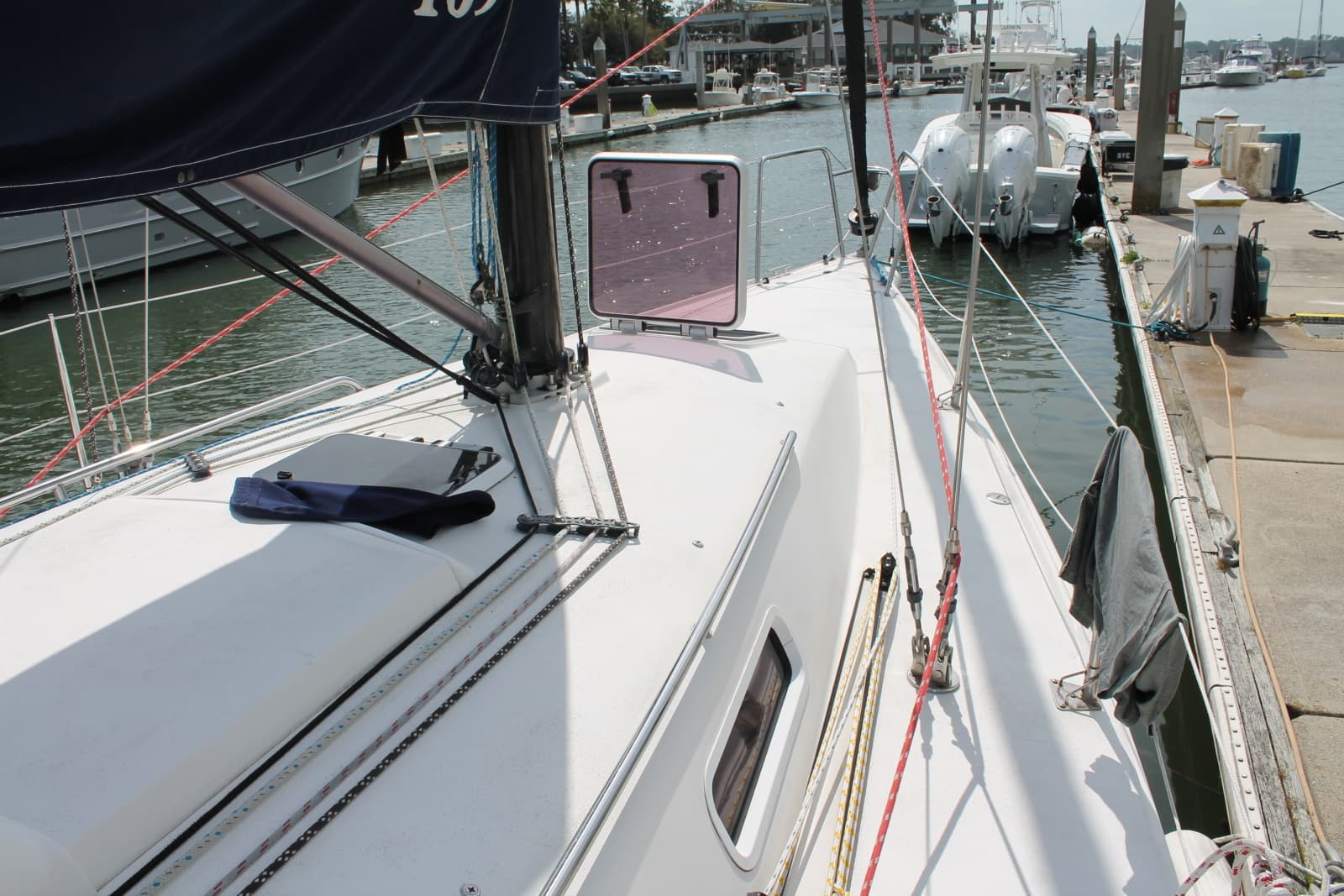 2004 J Boats J/109 Shoal - Photo 18