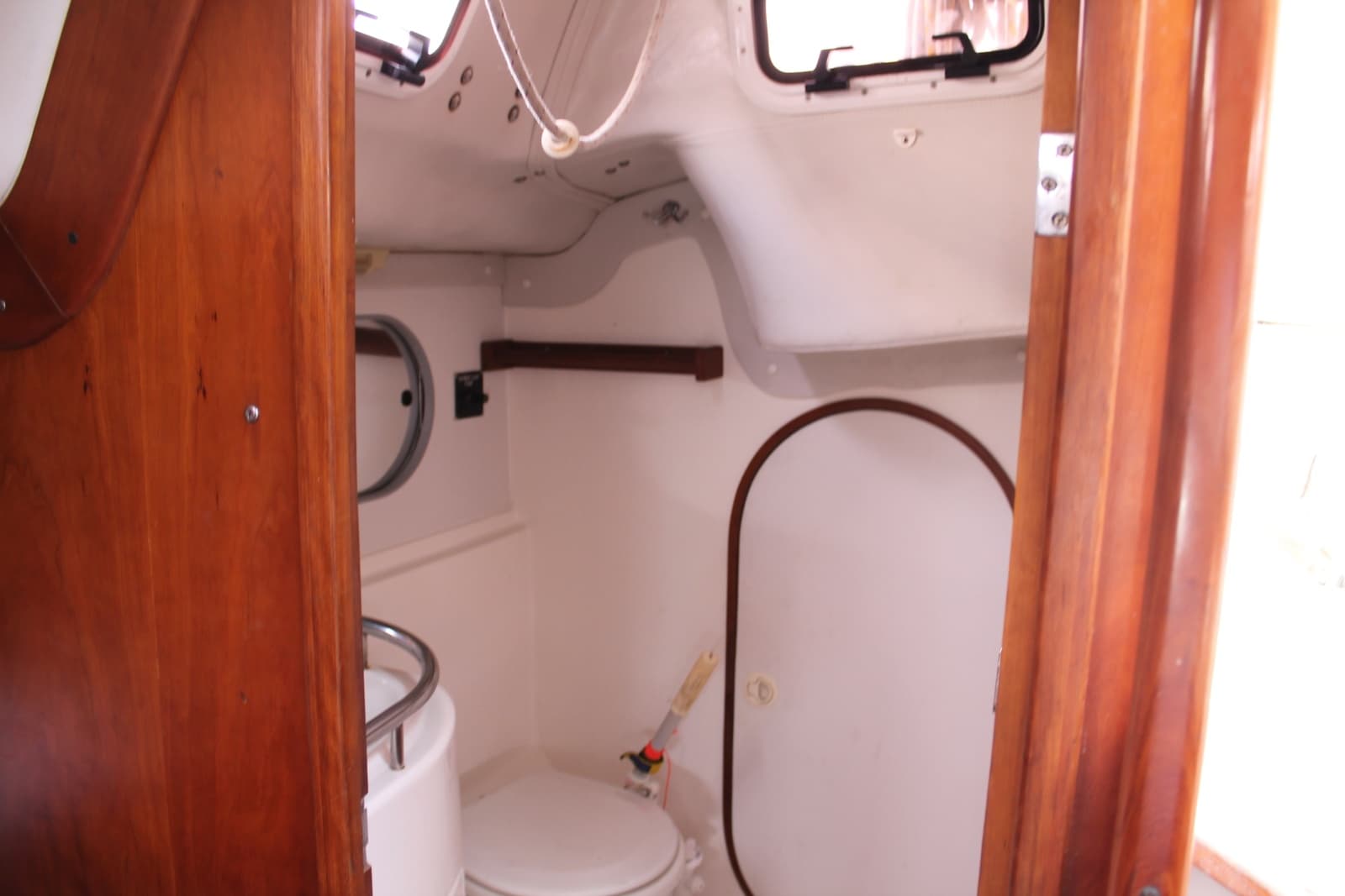 2004 J Boats J/109 Shoal - Photo 10
