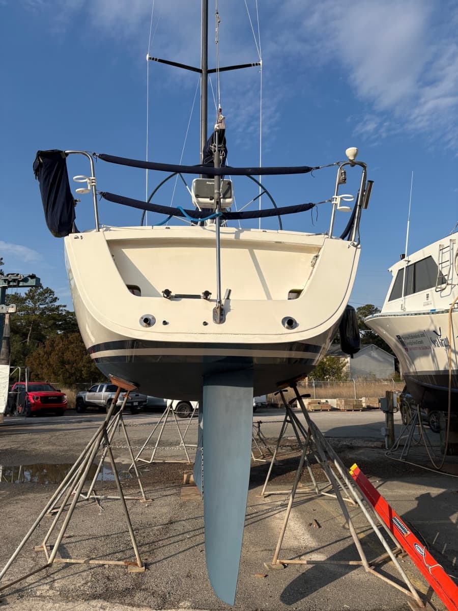 2004 J Boats J/109 Shoal - Photo 34