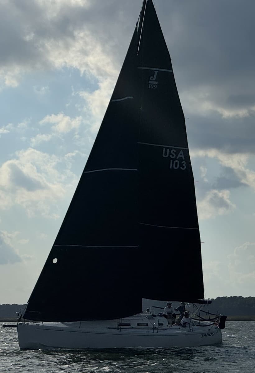 2004 J Boats J/109 Shoal - Photo 24
