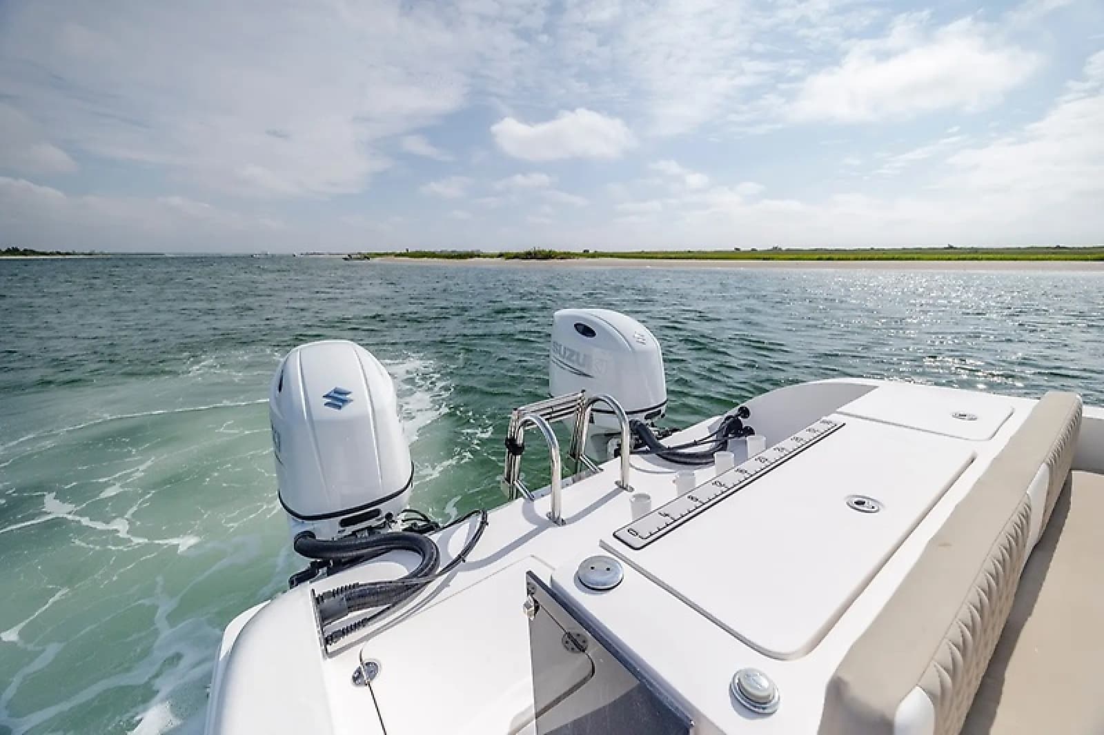 2023 Twin Vee 240 GFX - Photo 9