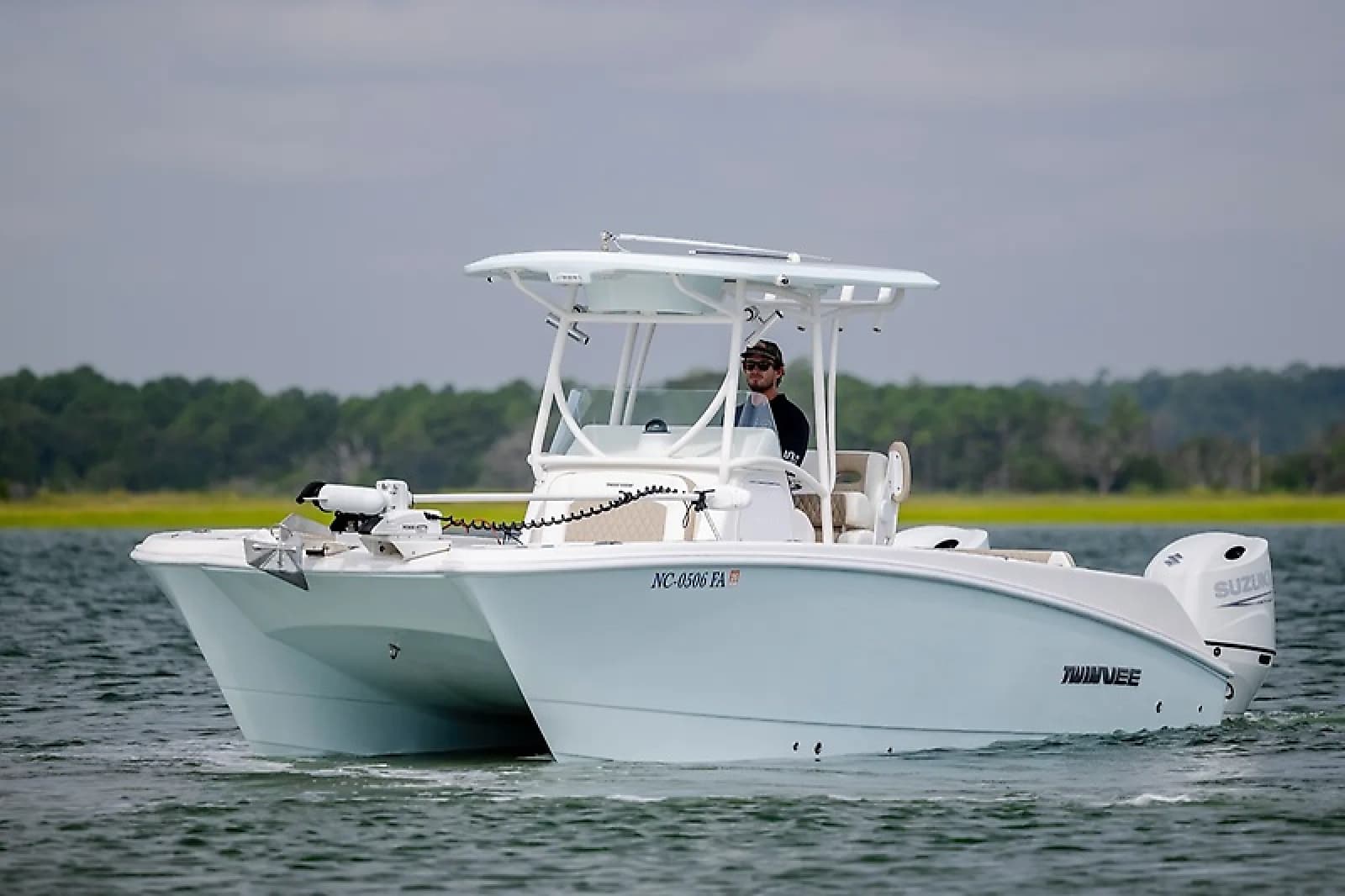 2023 Twin Vee 240 GFX - Photo 4