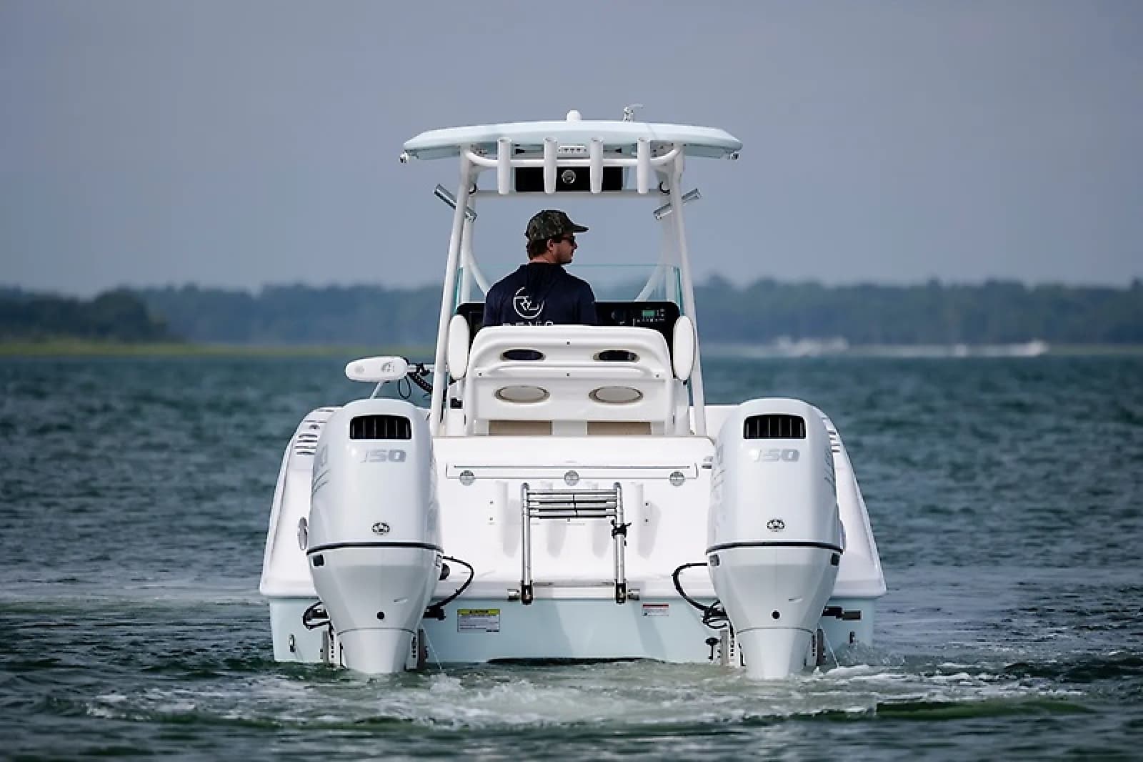 2023 Twin Vee 240 GFX - Photo 8