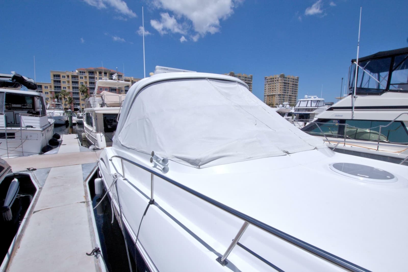 2008 Cruisers Yachts 420 Express - Photo 72