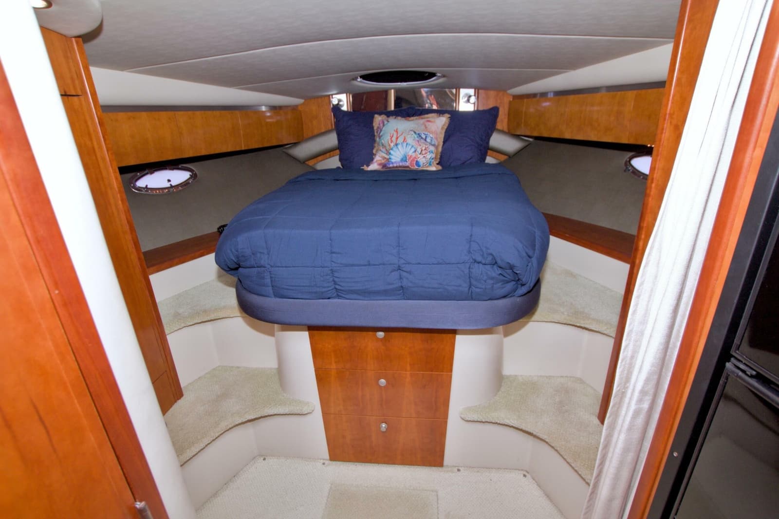 2008 Cruisers Yachts 420 Express - Photo 44