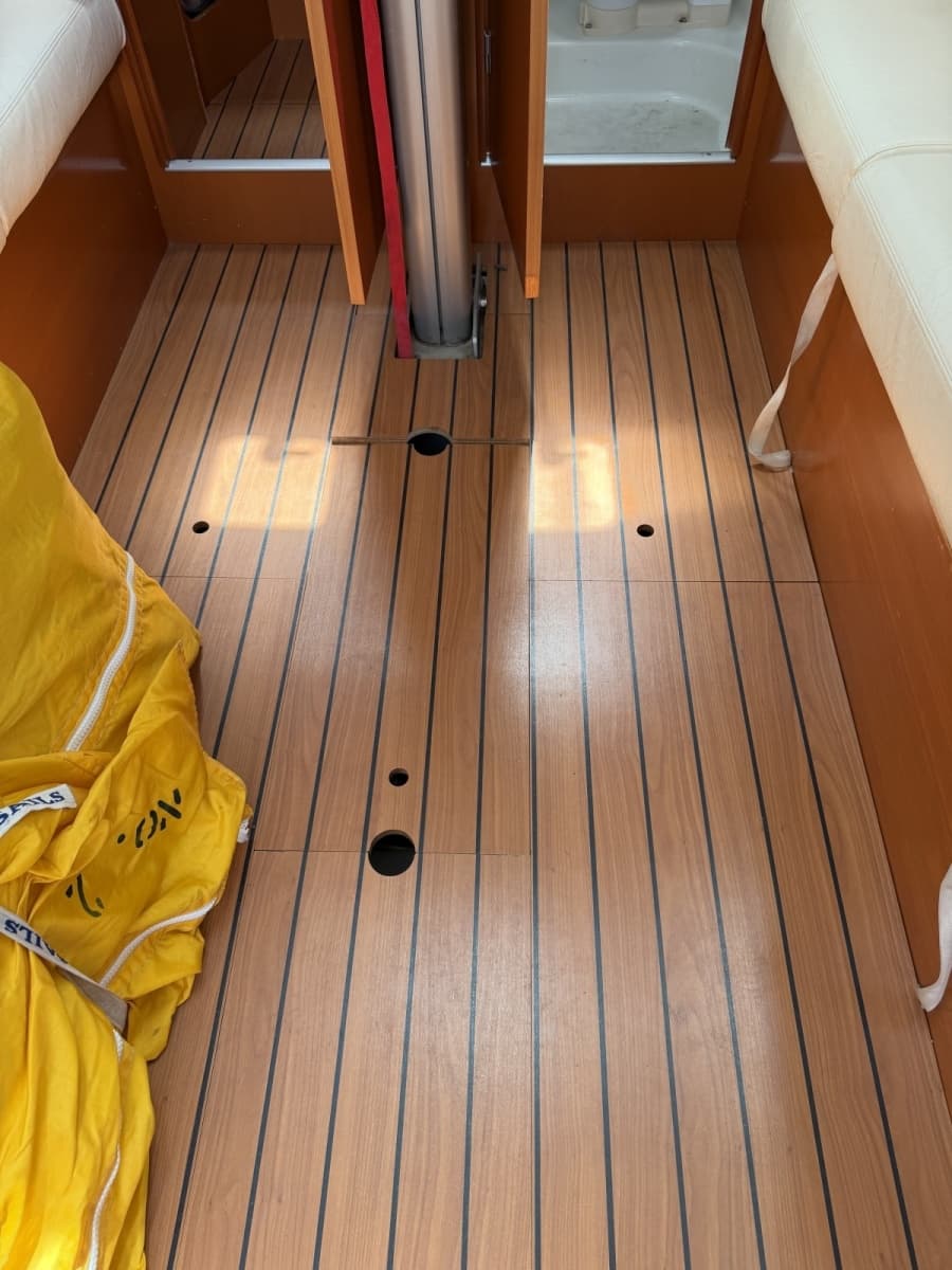 2004 Beneteau 40.7 - Photo 21