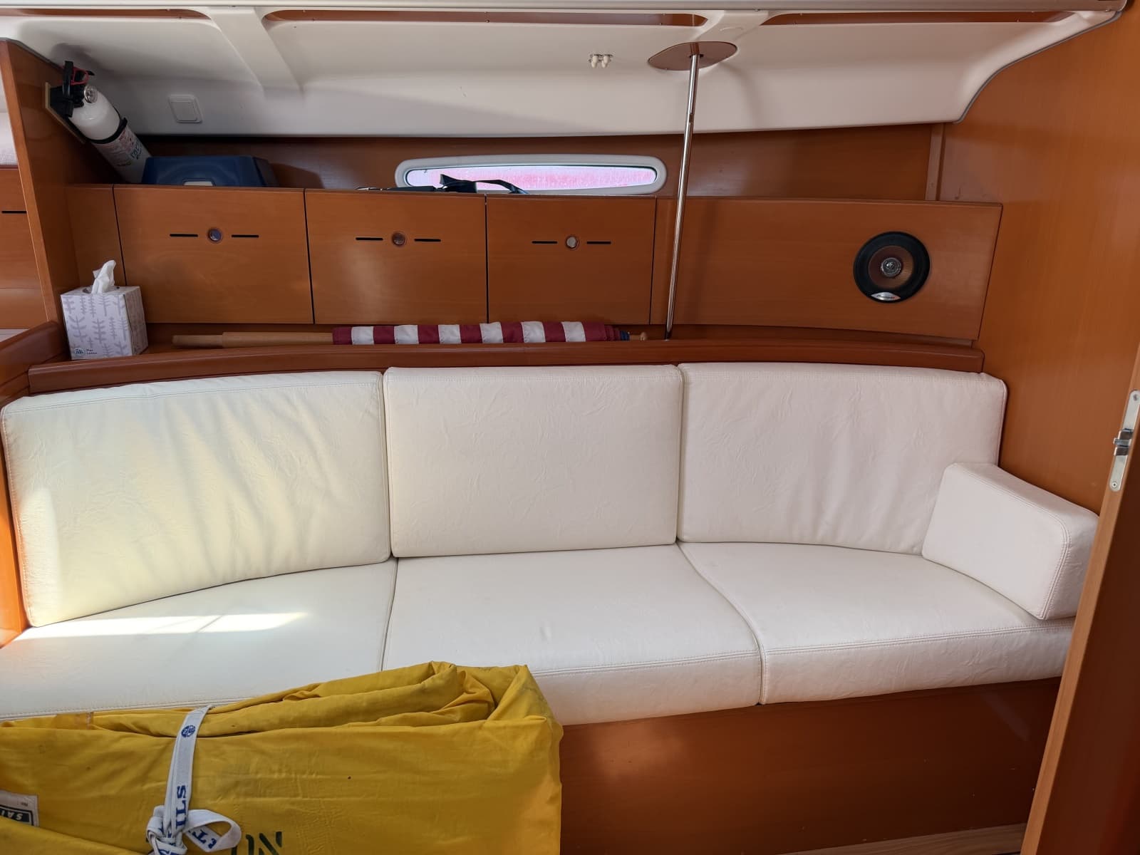 2004 Beneteau 40.7 - Photo 14