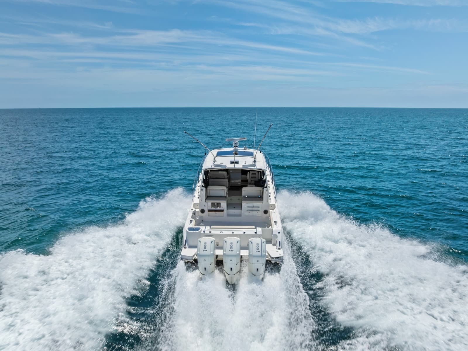 2023 Boston Whaler 405 Conquest - Photo 4