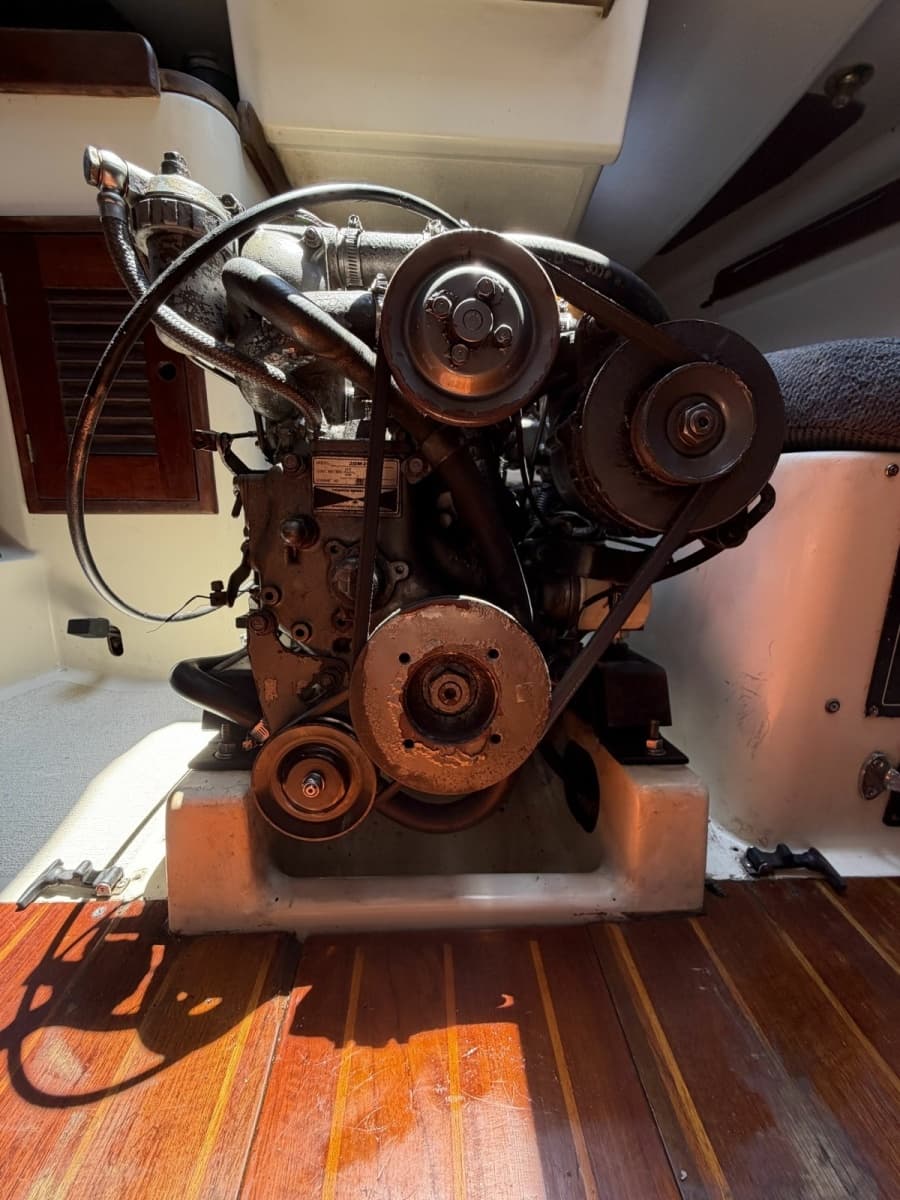 1988 Tartan 31 - Photo 29