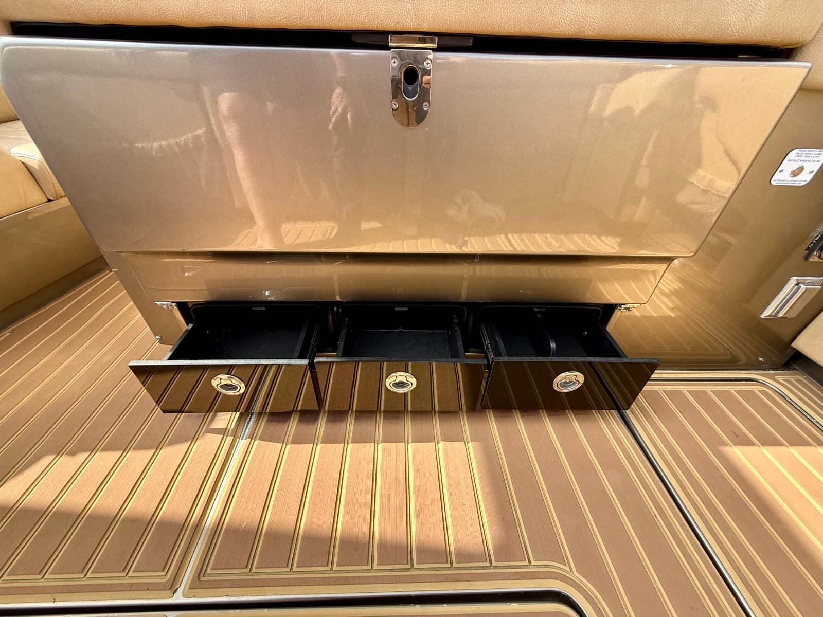 2020 Nor-Tech 550 SPORT CENTER CONSOLE - Photo 31