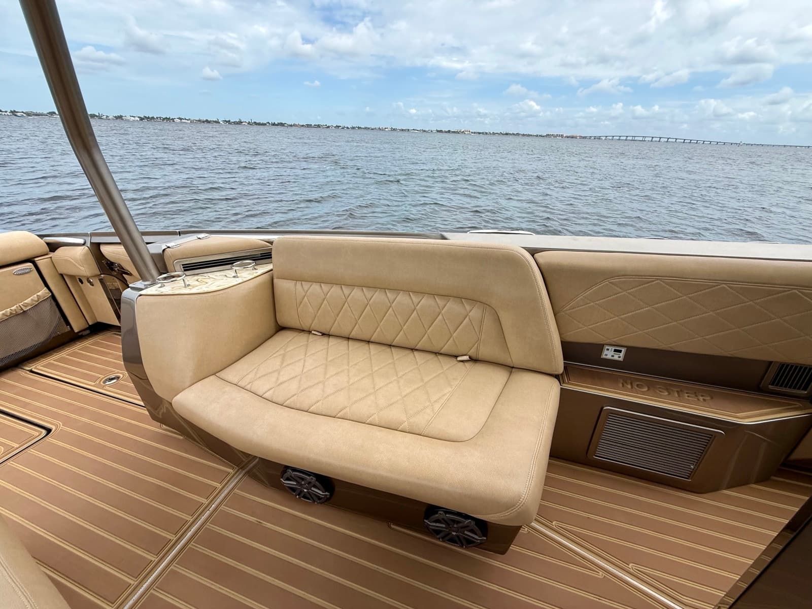 2020 Nor-Tech 550 SPORT CENTER CONSOLE - Photo 34