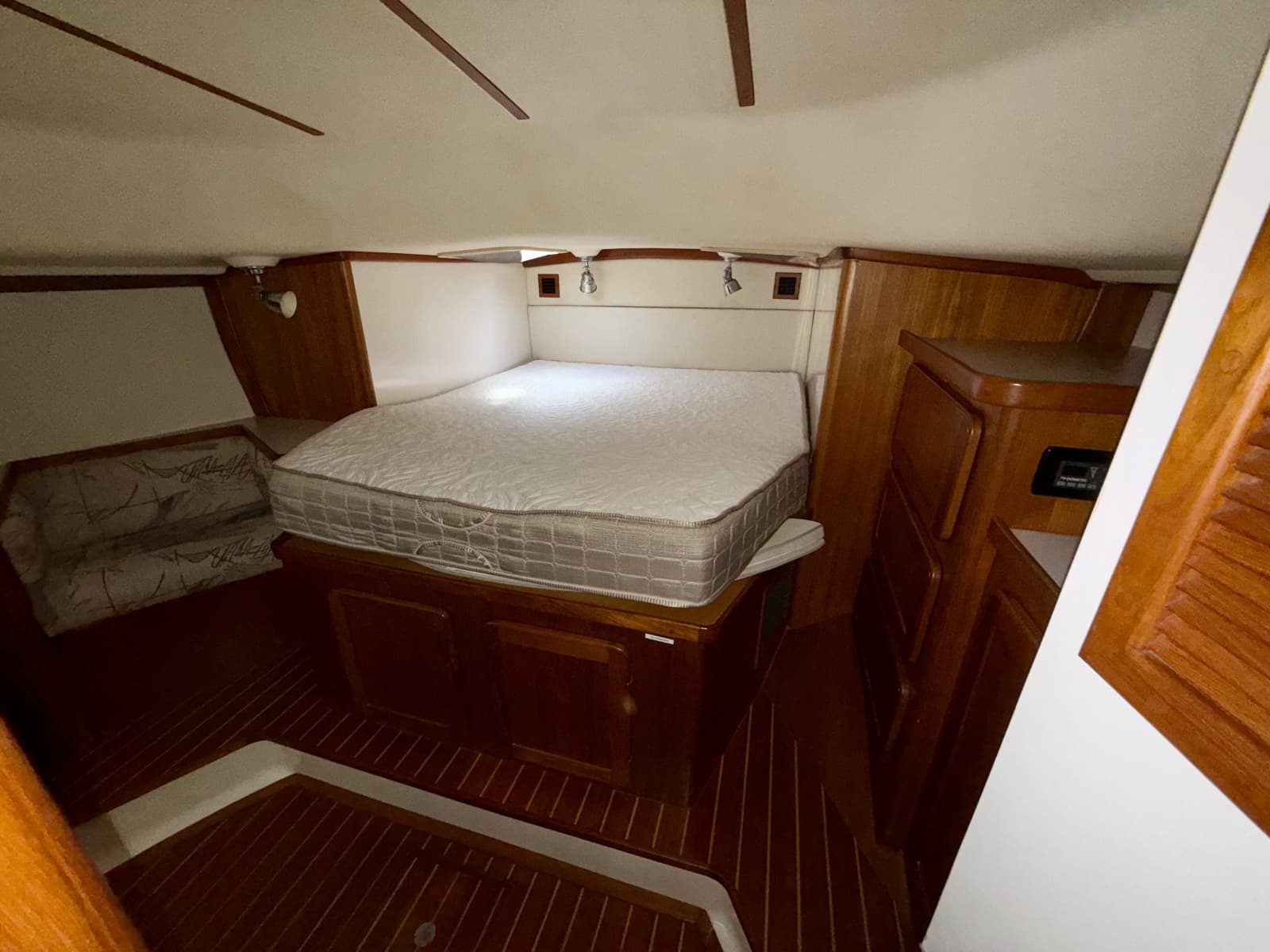 2001 Caliber 47LRC - Photo 40