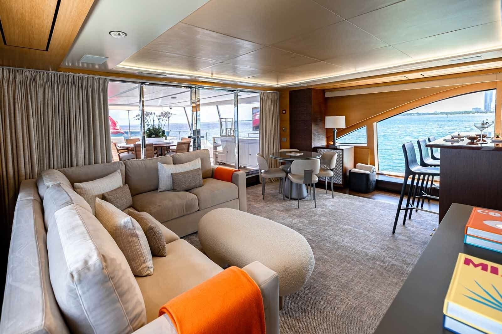 2012 Benetti Classic Supreme 132 - Photo 25