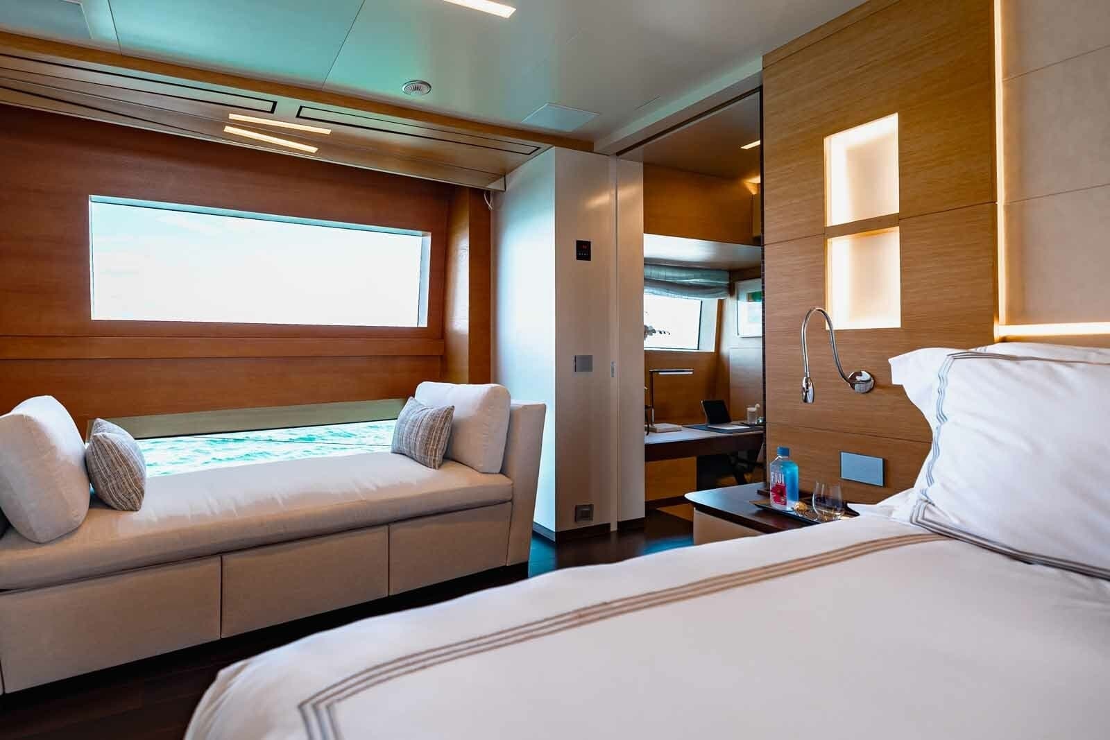 2012 Benetti Classic Supreme 132 - Photo 28