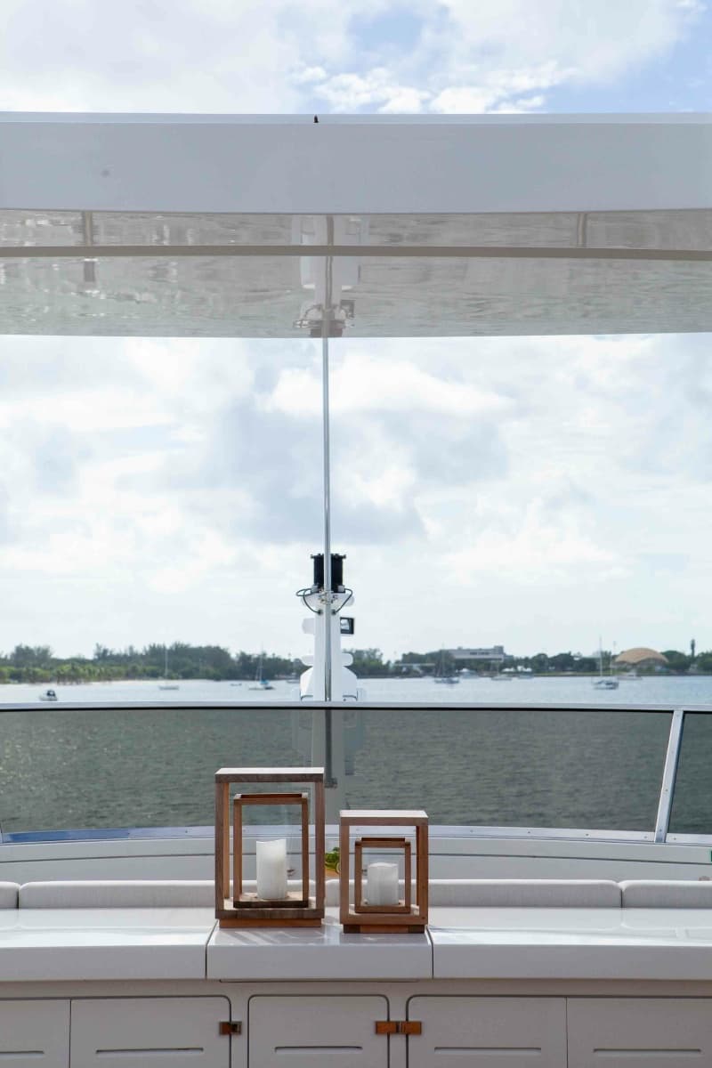 2012 Benetti Classic Supreme 132 - Photo 40