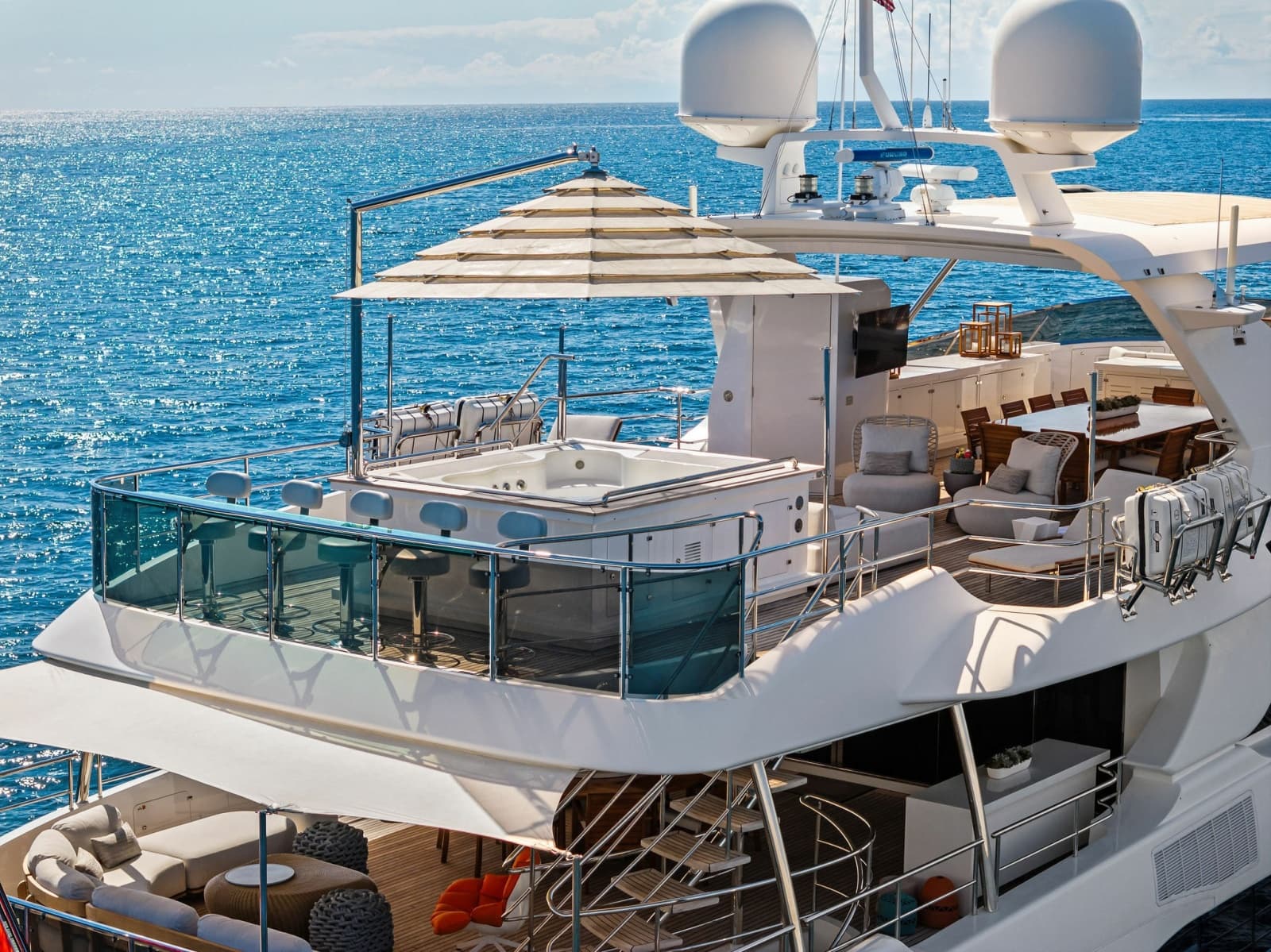 2012 Benetti Classic Supreme 132 - Photo 9