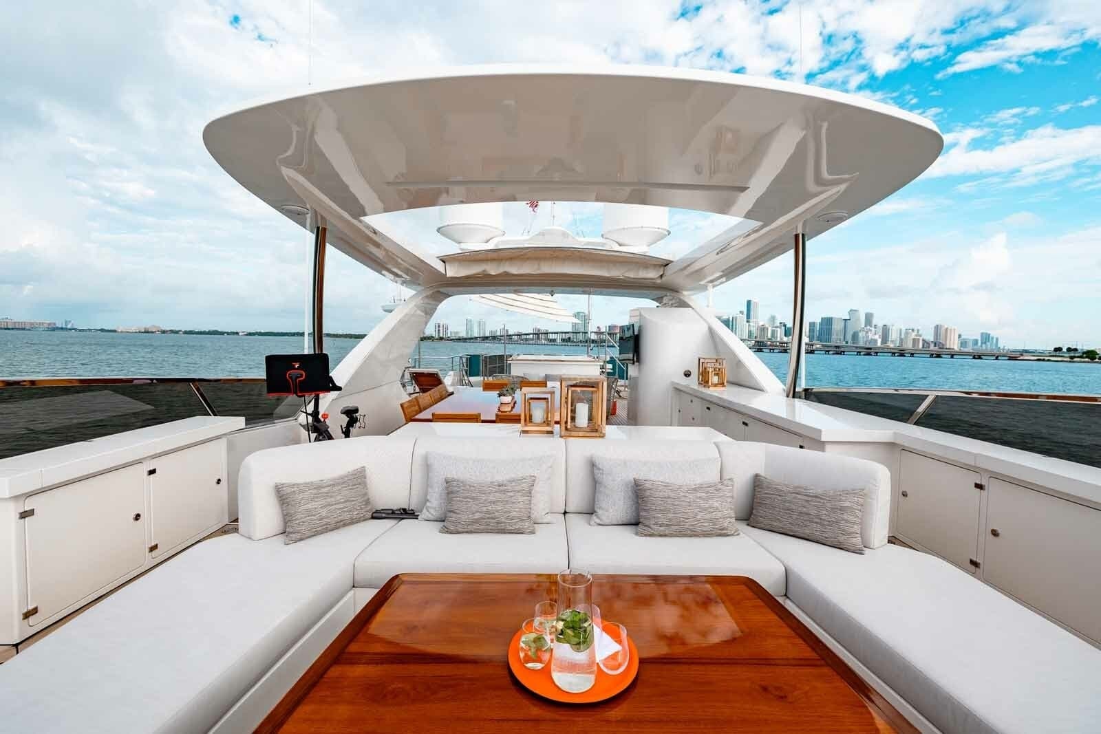 2012 Benetti Classic Supreme 132 - Photo 16