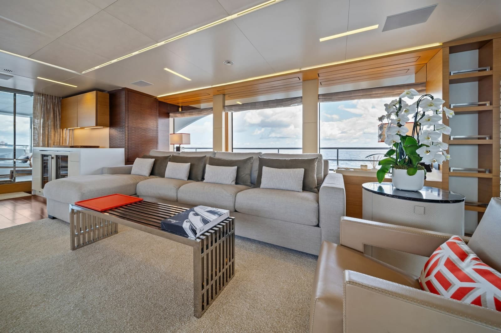2012 Benetti Classic Supreme 132 - Photo 25