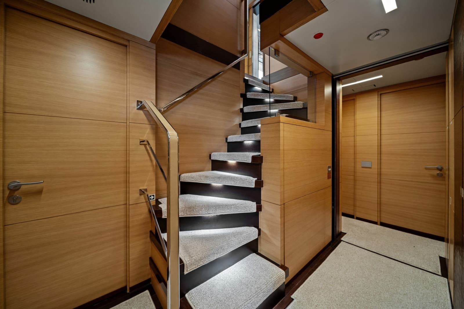 2012 Benetti Classic Supreme 132 - Photo 48