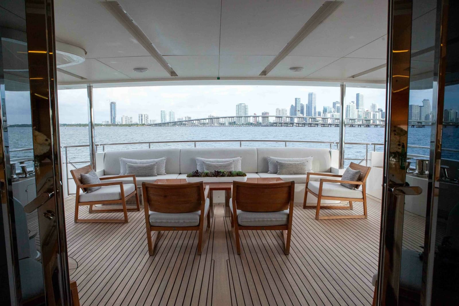 2012 Benetti Classic Supreme 132 - Photo 9