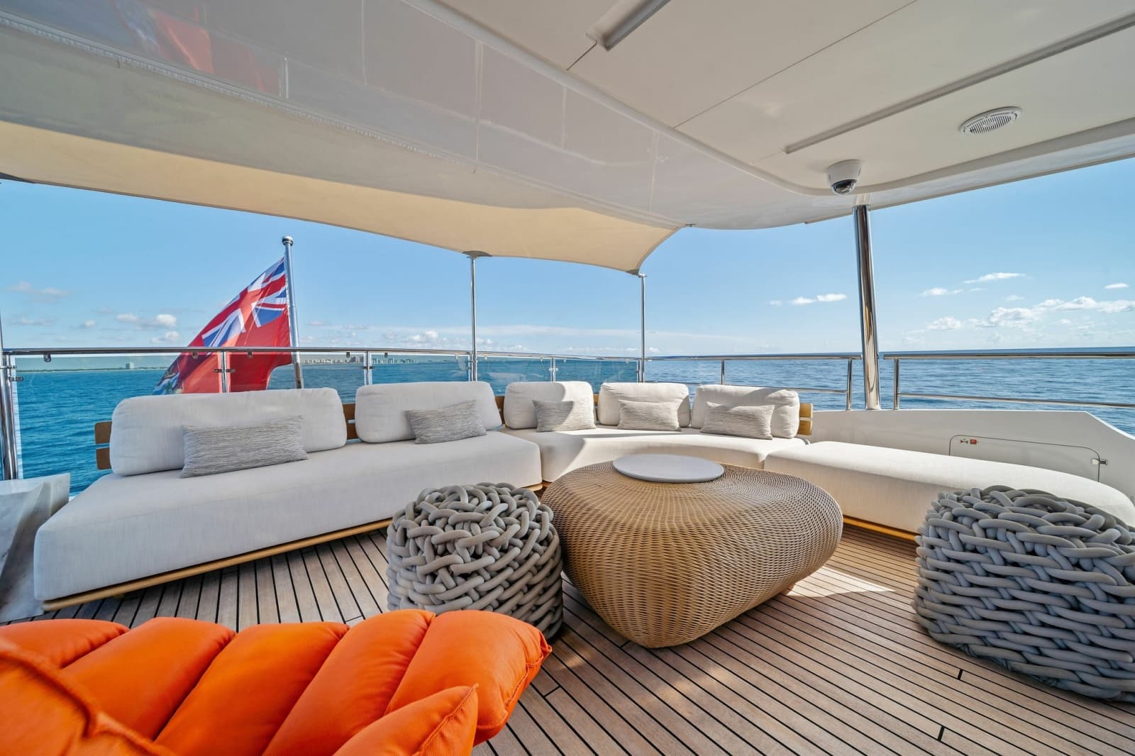 2012 Benetti Classic Supreme 132 - Photo 21