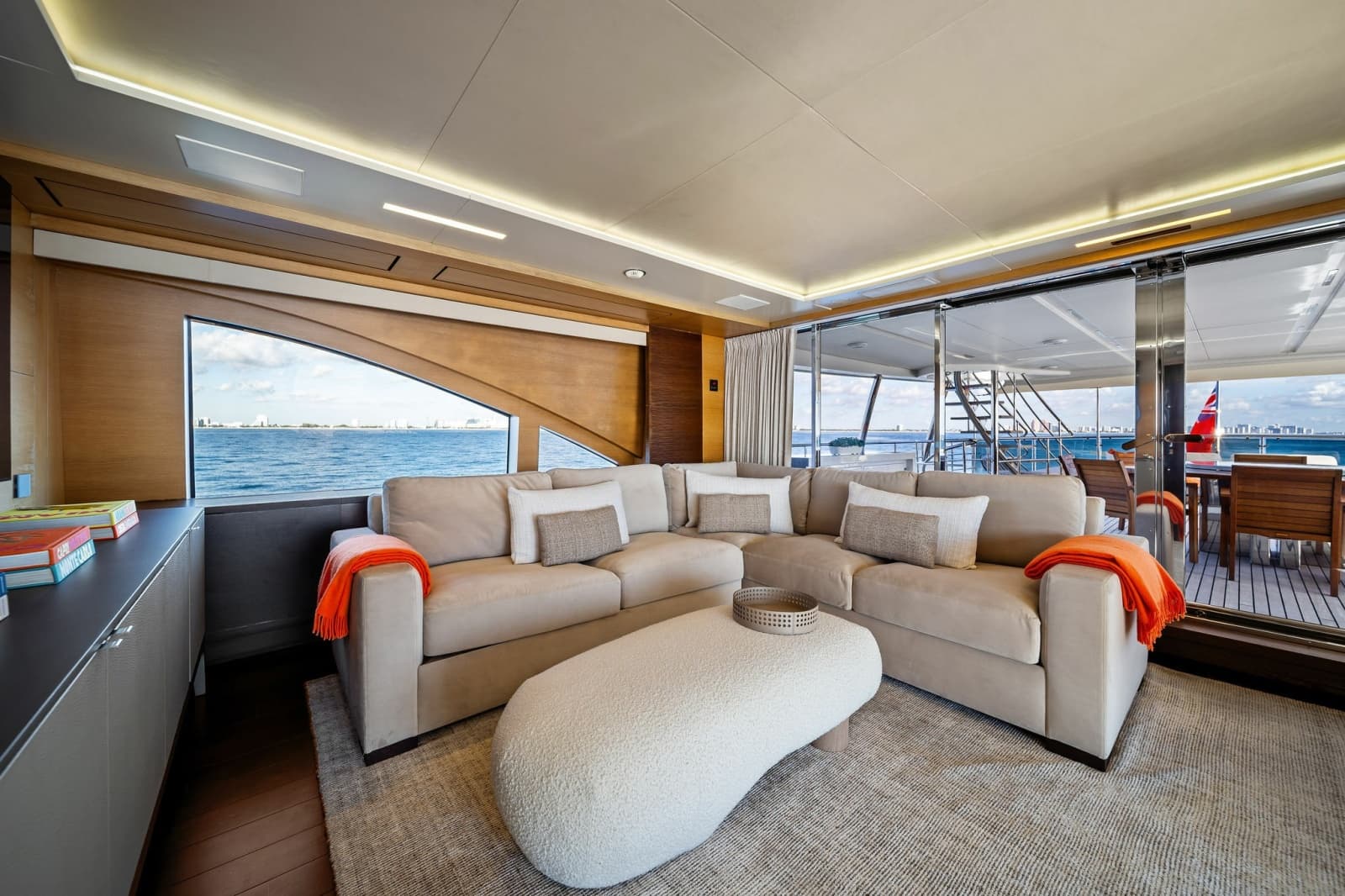 2012 Benetti Classic Supreme 132 - Photo 32