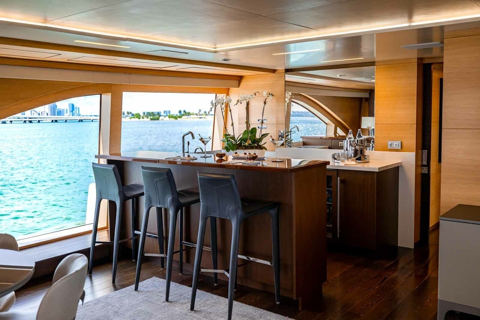 2012 Benetti Classic Supreme 132 - Photo 24