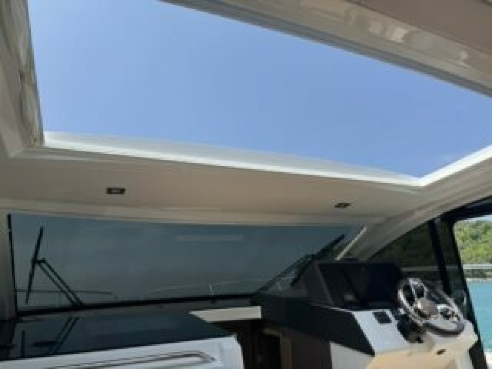 2023 Sealine SC35 - Photo 7