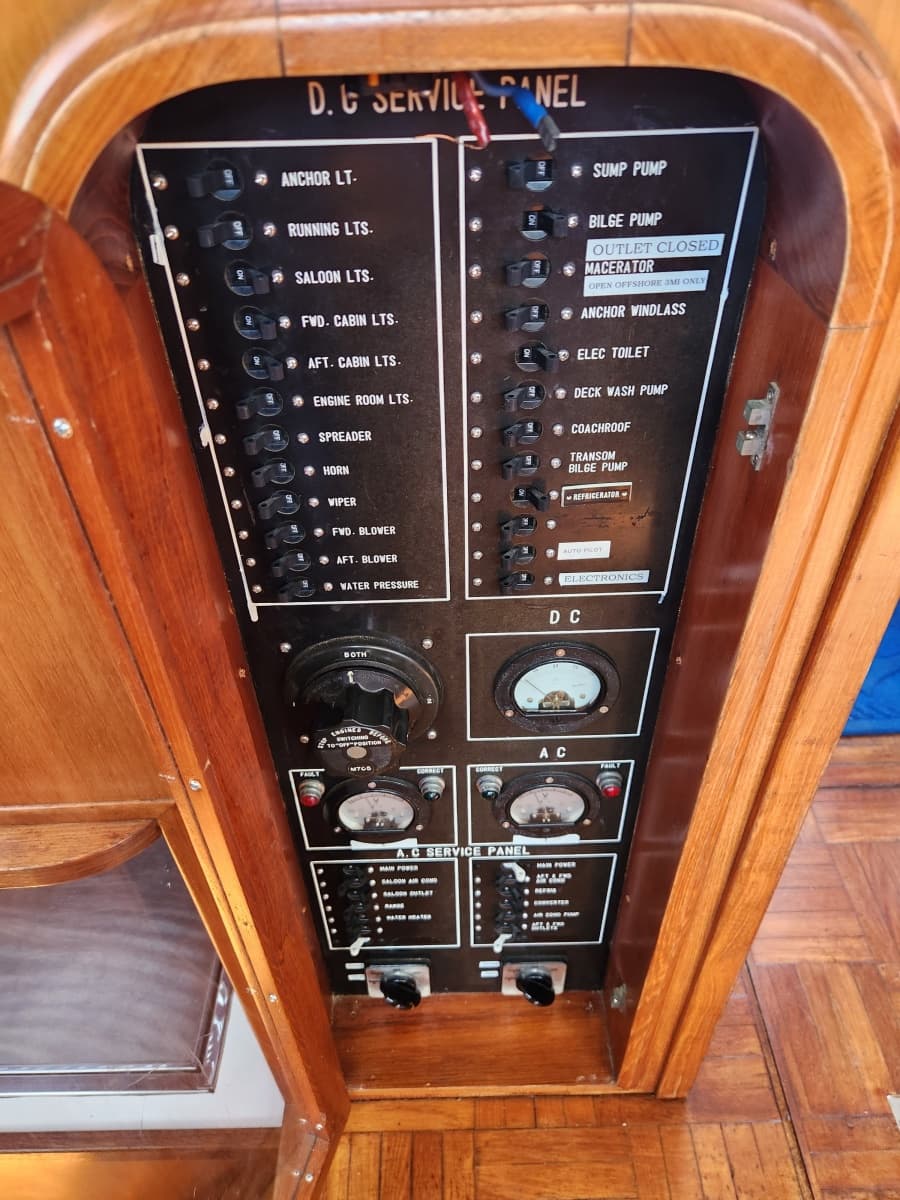 1987 Jefferson  - Photo 38