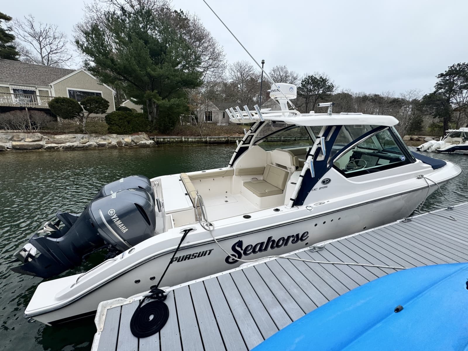 2017 Pursuit 295 DC - Photo 3