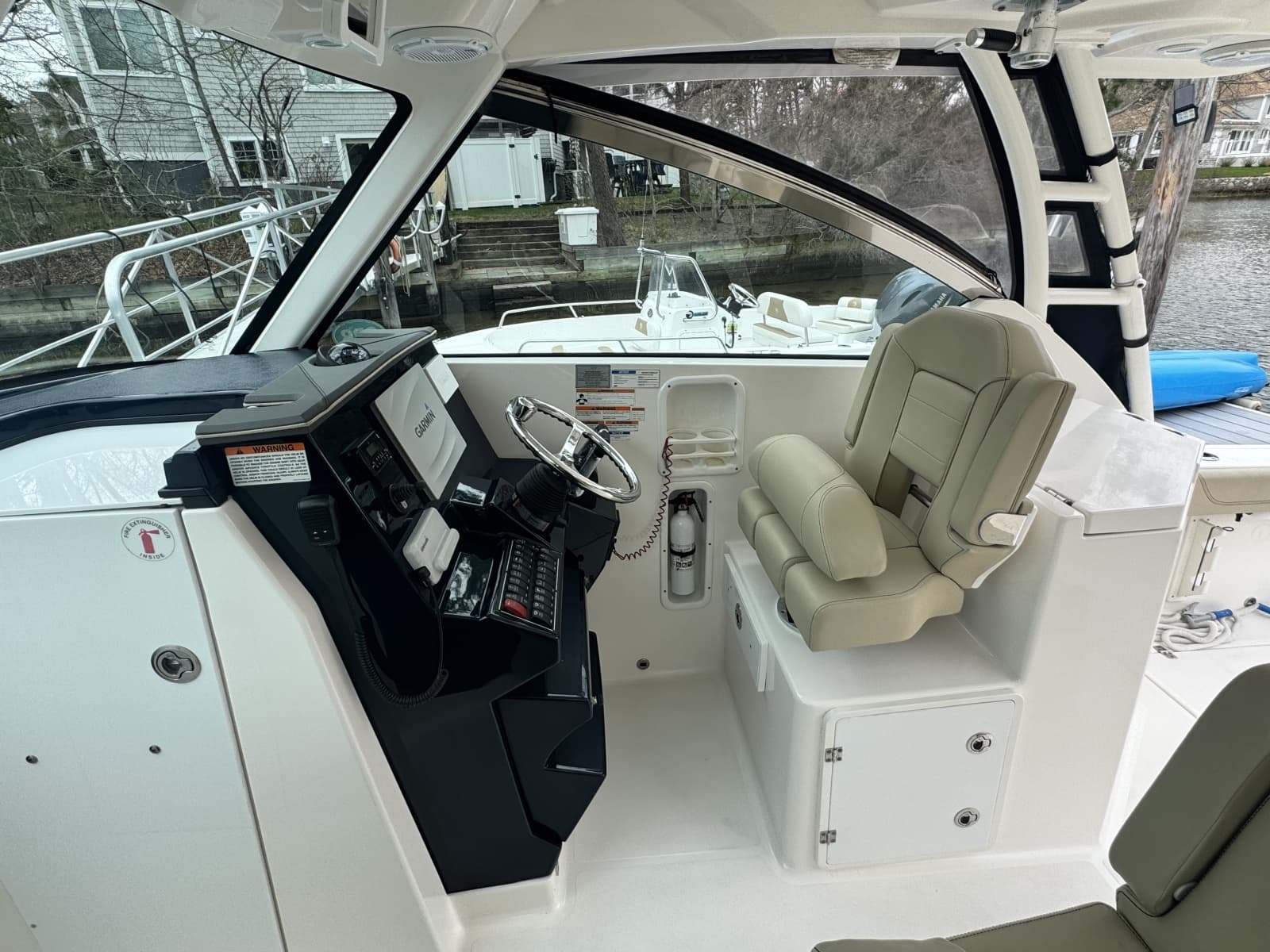 2017 Pursuit 295 DC - Photo 7